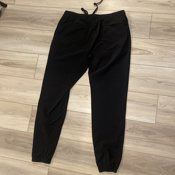 UNRL Joggers - Picture 3 of 3